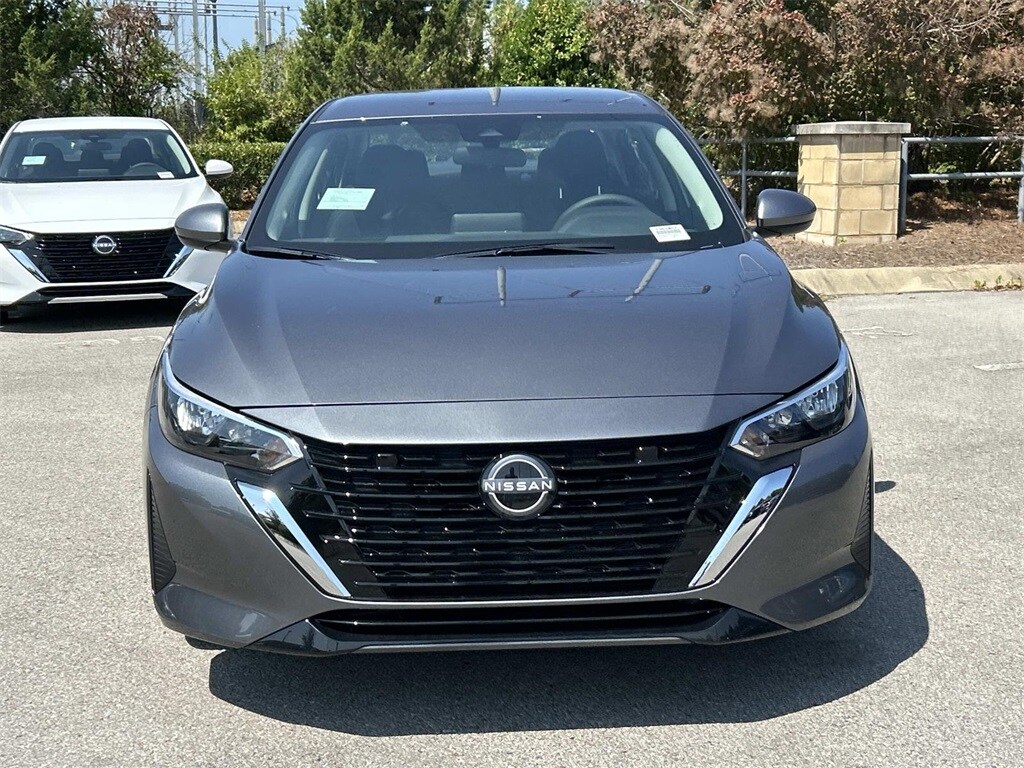 2025 Nissan Sentra SV photo 2