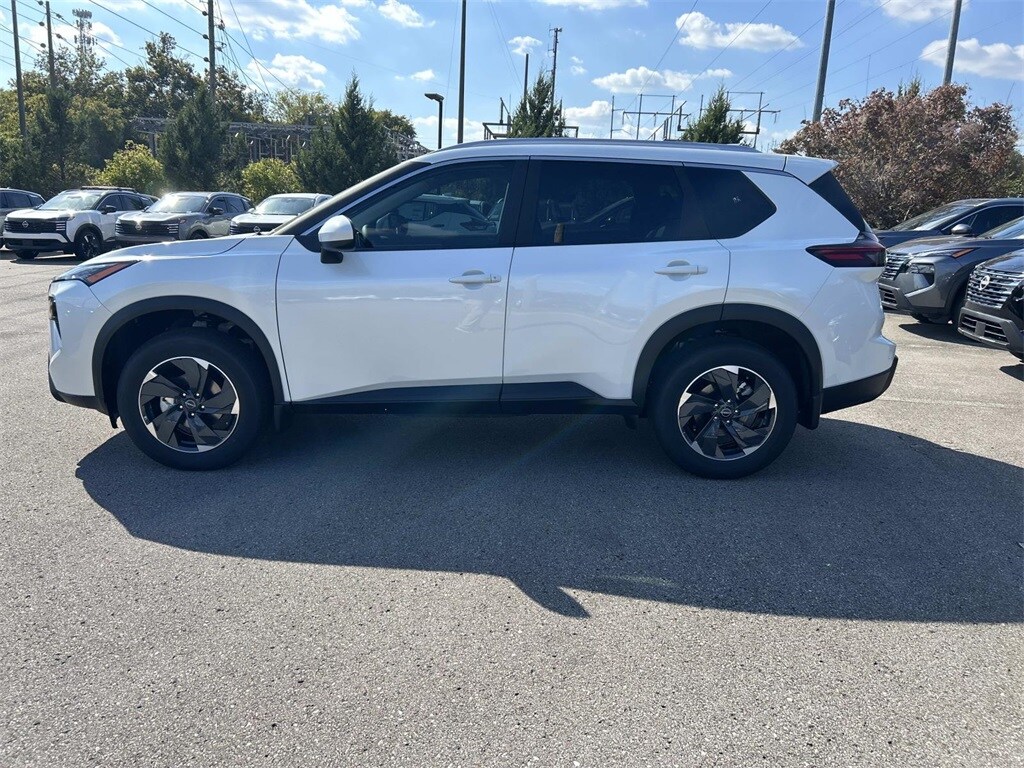 2026 Nissan Rogue SV photo 3
