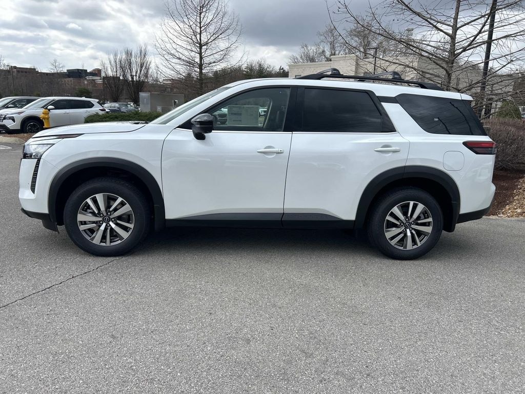 New 2026 Nissan Pathfinder SL SUV