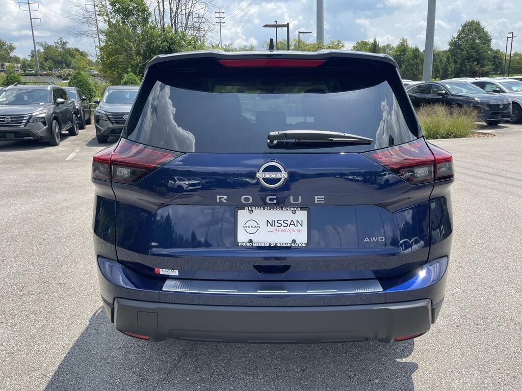 New 2026 Nissan Rogue SV SUV