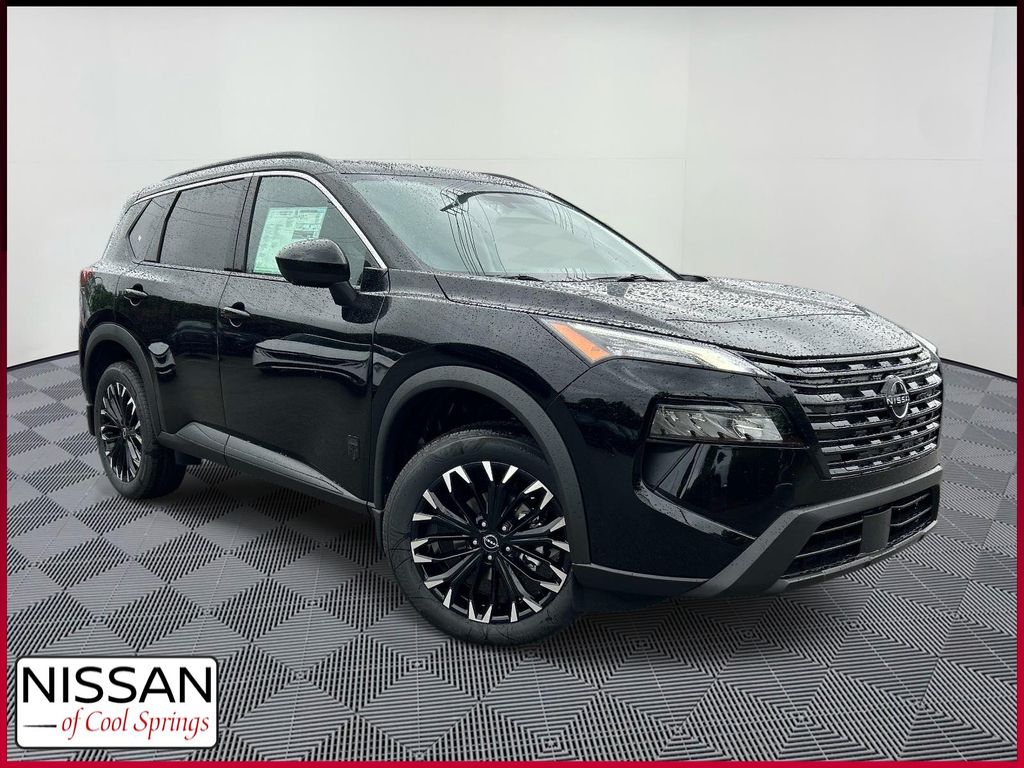 2026 Nissan Rogue Dark Armor AWD's photo