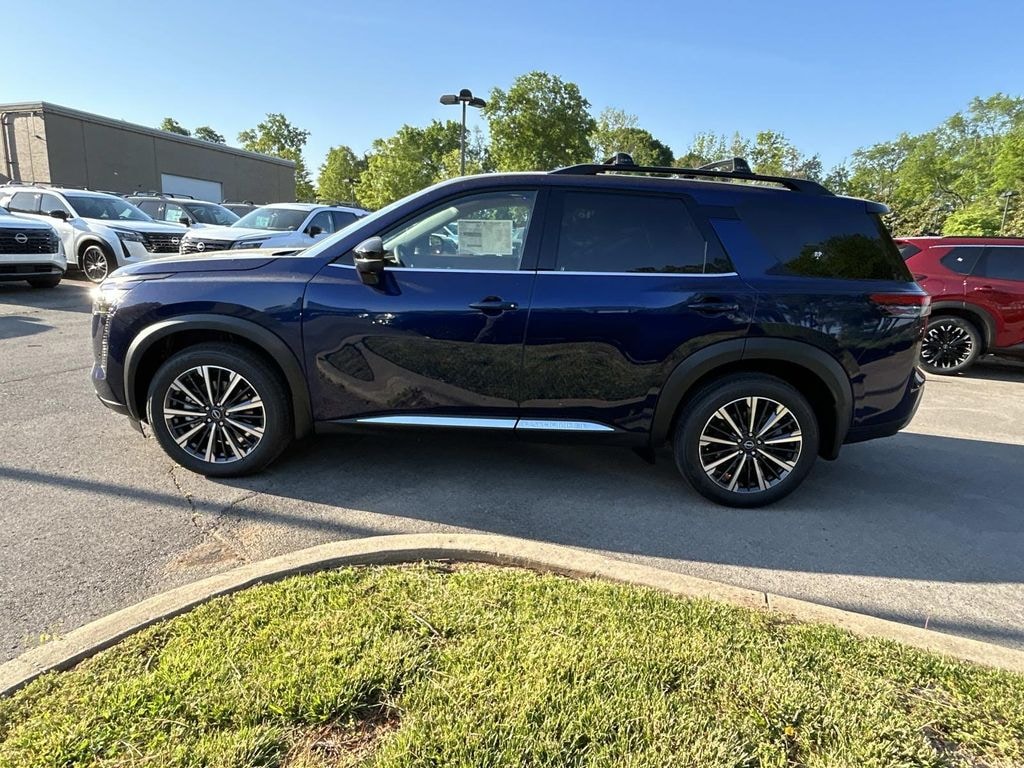 New 2026 Nissan Pathfinder Platinum SUV