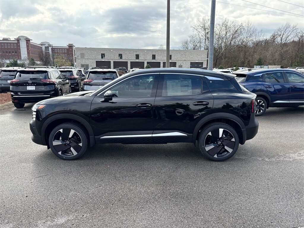New 2026 Nissan Kicks SR SUV