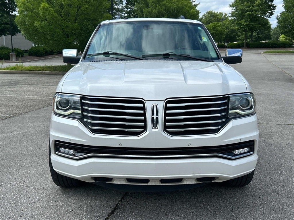 Used 2017 Lincoln Navigator Select with VIN 5LMJJ3HT8HEL01642 for sale in Franklin, TN