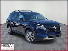 2026 Nissan Pathfinder SL SUV