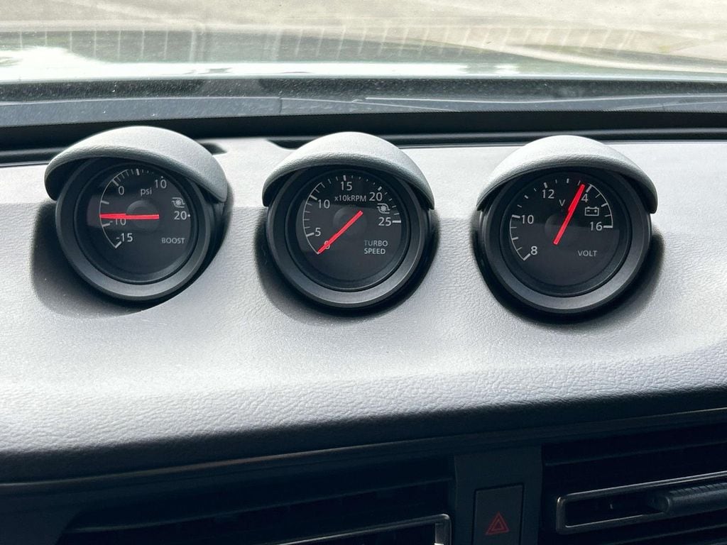 2025 Nissan Z Performance - Photo 31