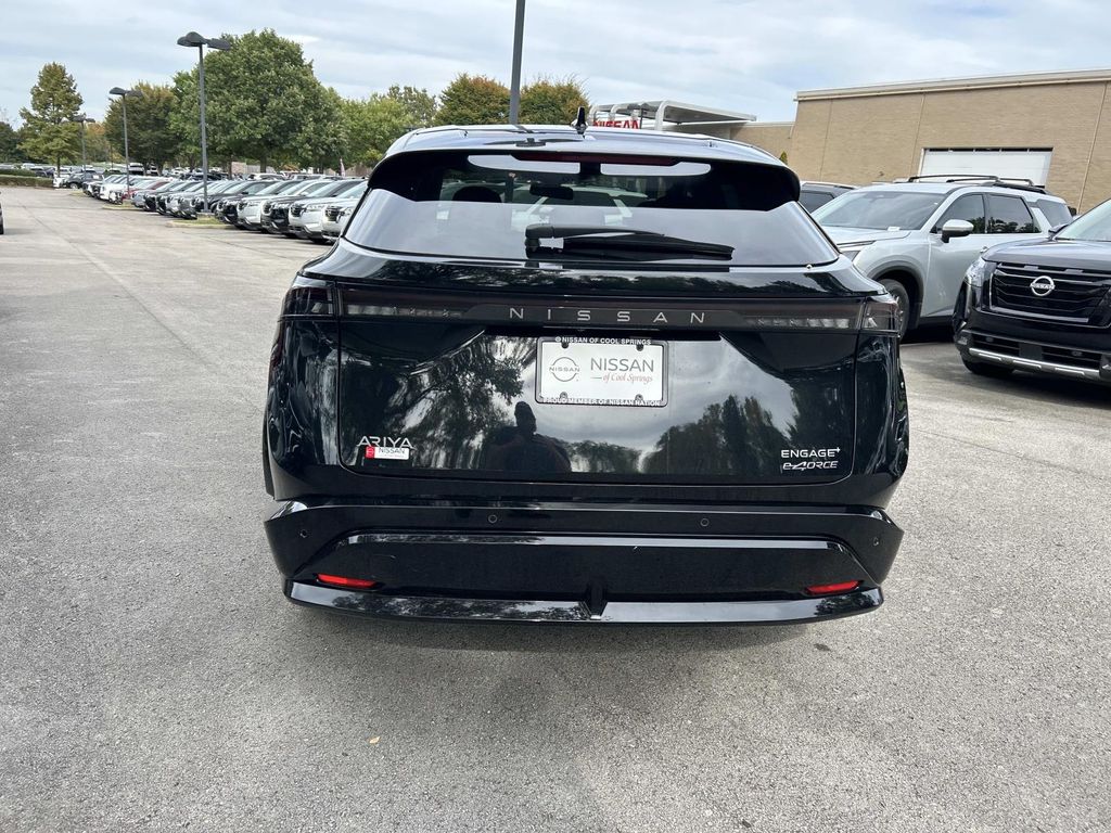 2025 Nissan ARIYA Engage+ - Photo 6