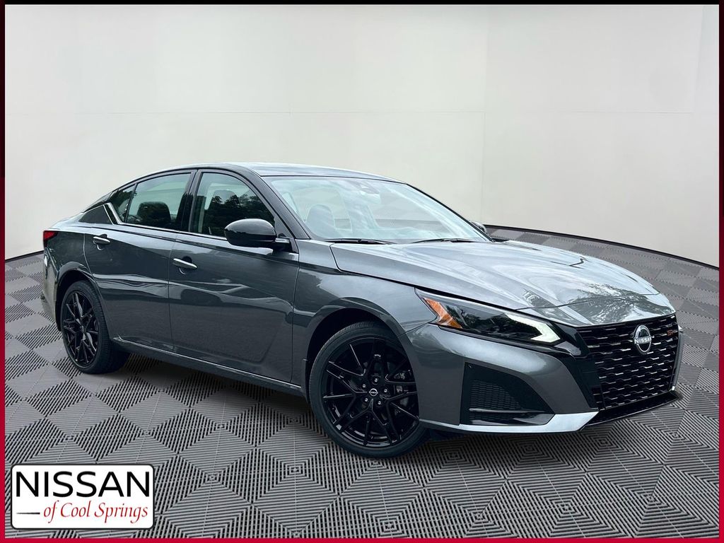 2026 Nissan Altima 2.5 SR AWD's photo