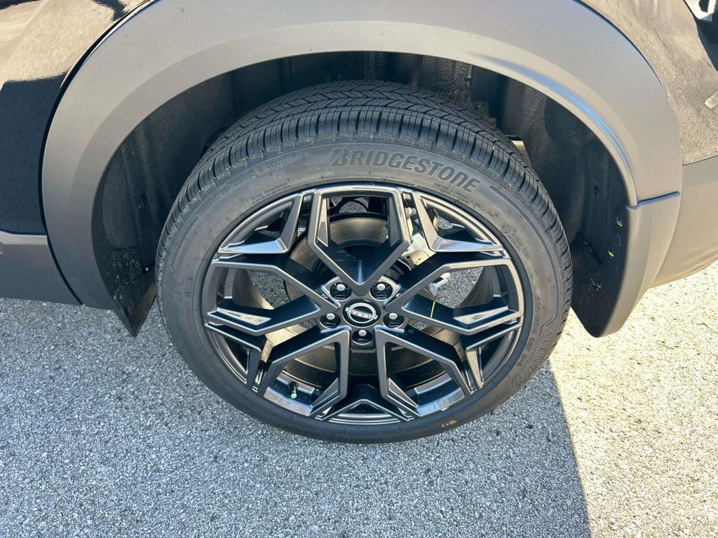 2026 Nissan KICKS SR - Photo 11