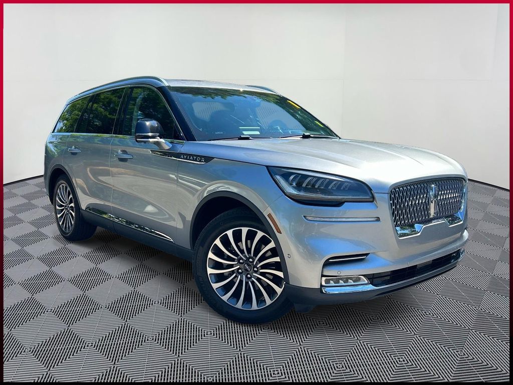 2020 Lincoln Aviator Reserve AWD's photo