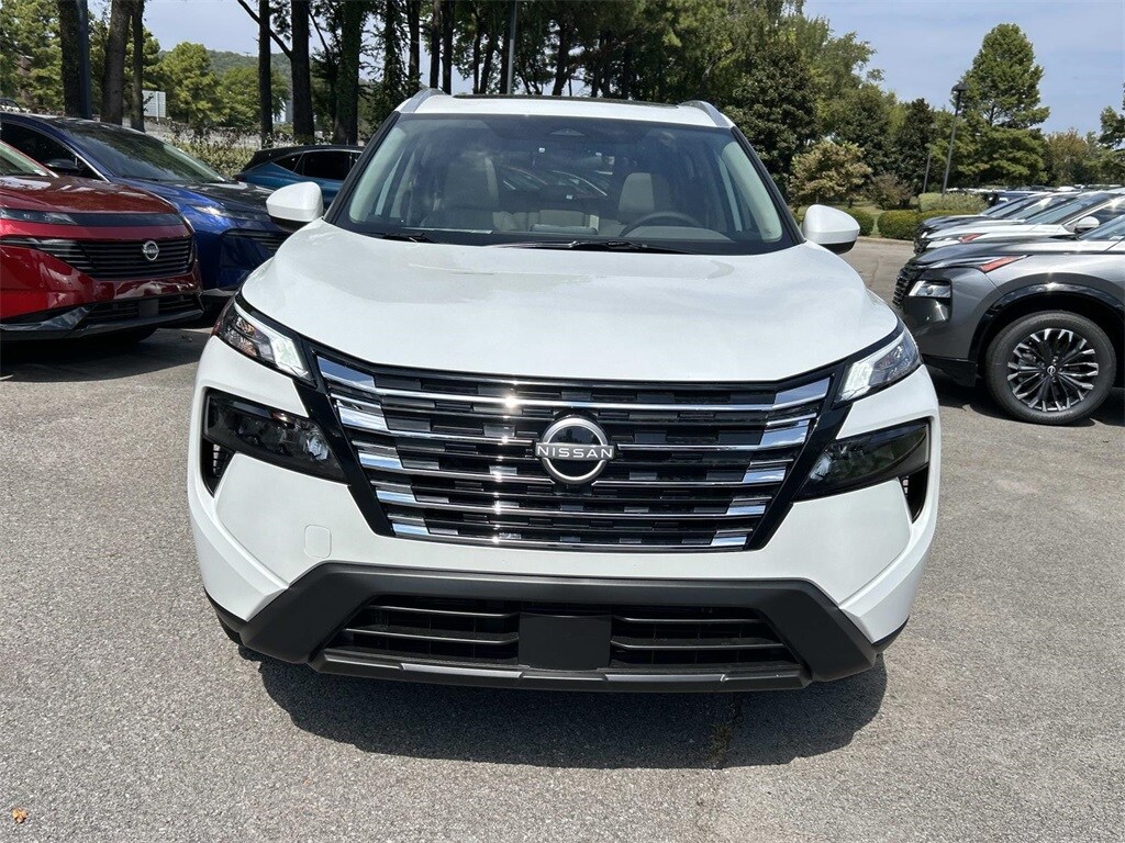 2026 Nissan Rogue SV photo 2