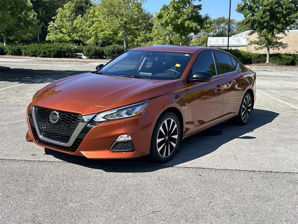 Used 2020 Nissan Altima 2.5 SR Sedan