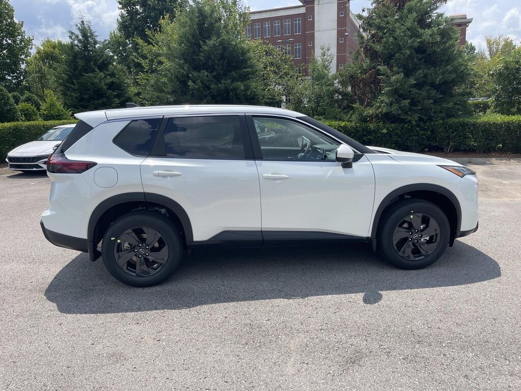 New 2026 Nissan Rogue SV SUV