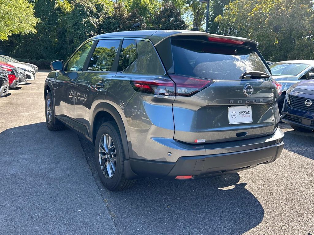 2026 Nissan Rogue S - Photo 5