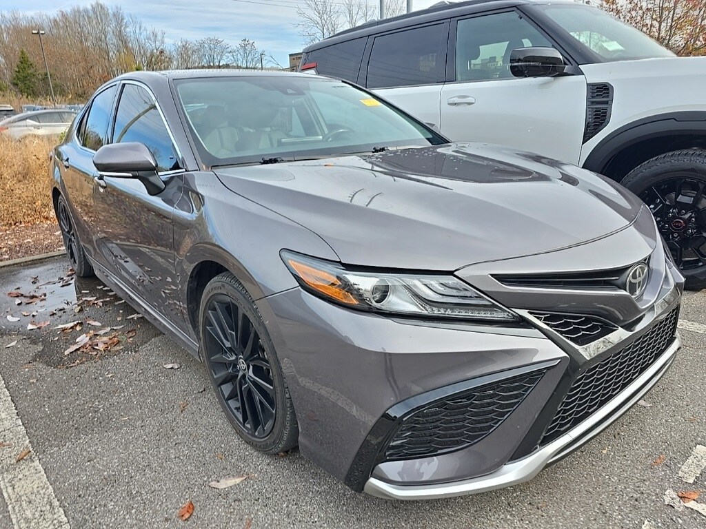 2021 Toyota Camry XSE photo 2