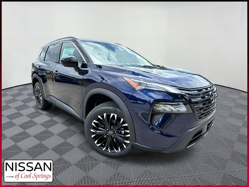 2026 Nissan Rogue Dark Armor AWD's photo
