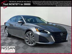 2025 Nissan Altima SL Sedan