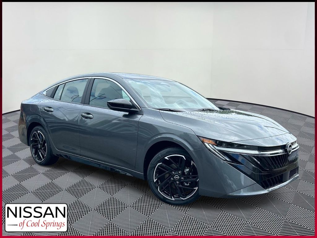2026 Nissan Sentra SR CVT's photo