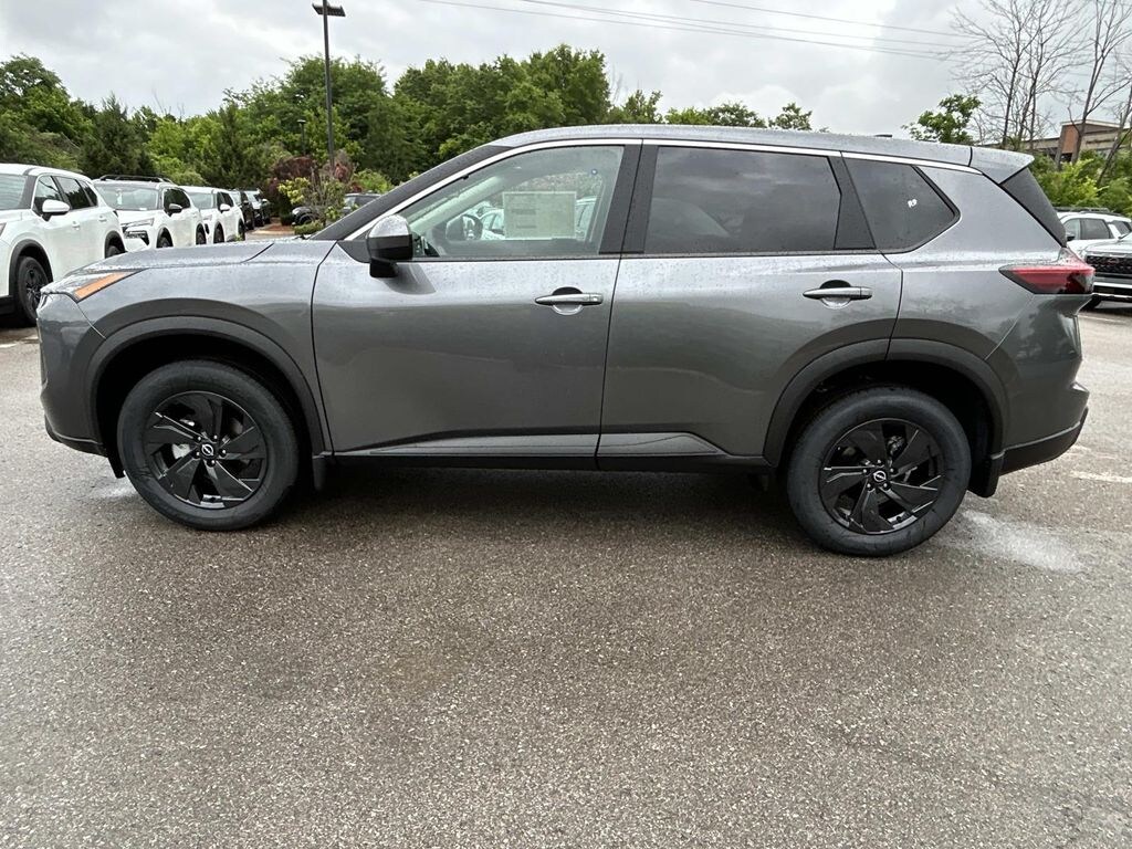 New 2026 Nissan Rogue SV SUV