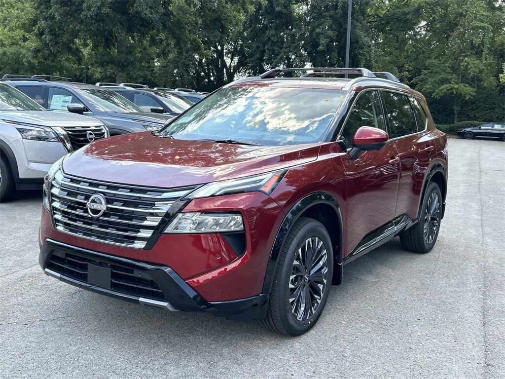 2026 Nissan Rogue Platinum photo 3