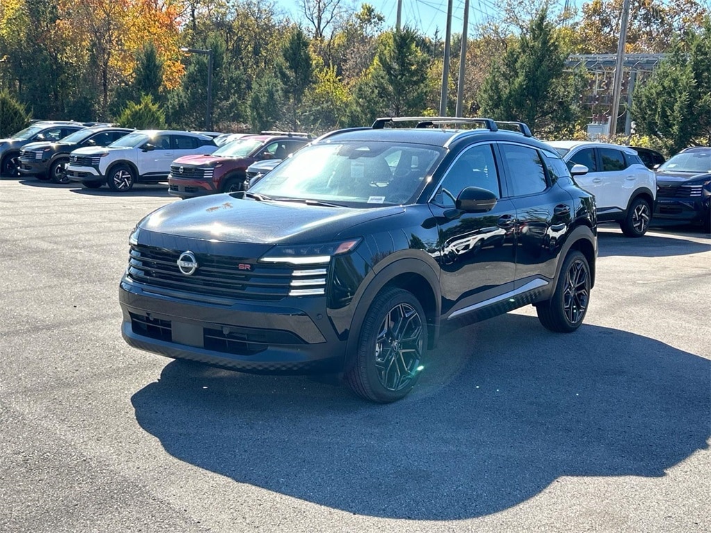 New 2026 Nissan Kicks SR SUV