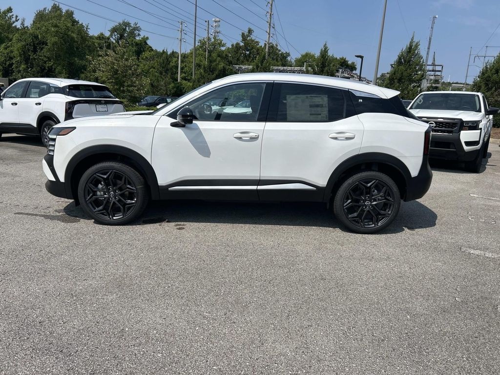 New 2026 Nissan Kicks SR SUV
