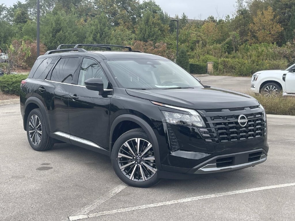 New 2026 Nissan Pathfinder Platinum SUV