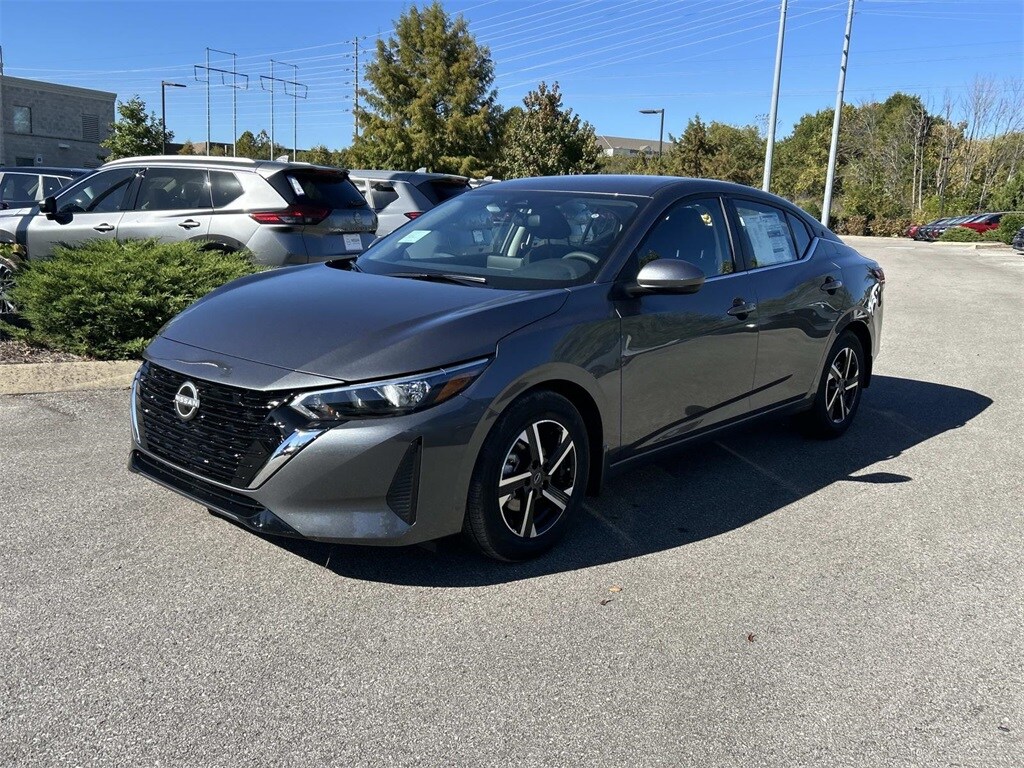 2025 Nissan Sentra SV photo 2