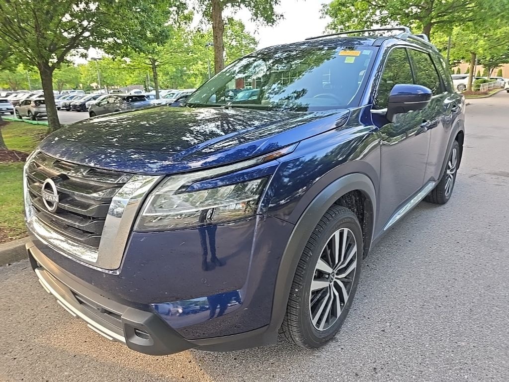 Used 2023 Nissan Pathfinder Platinum SUV