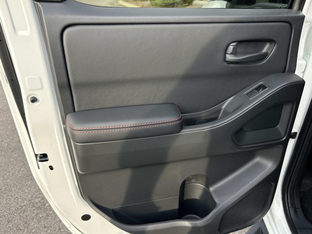 2026 Nissan Frontier PRO-4X - Photo 21