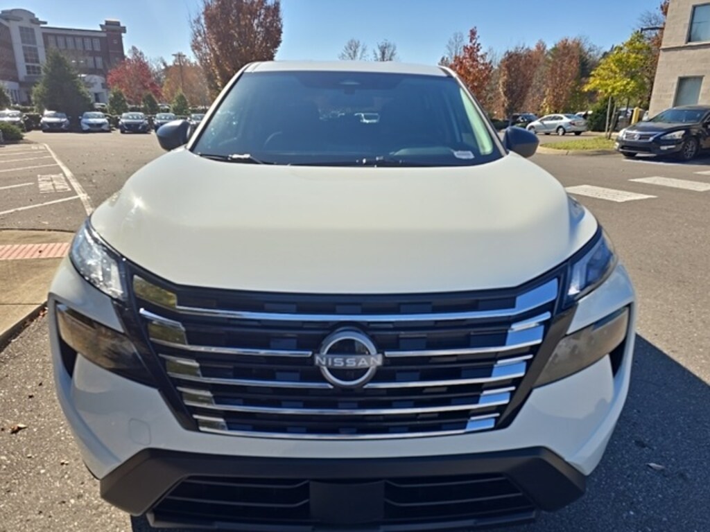 Used 2025 Nissan Rogue S SUV