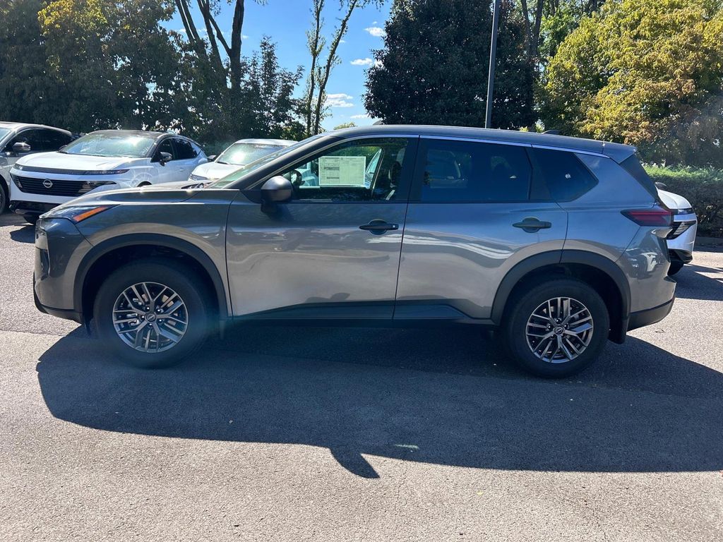 2026 Nissan Rogue S - Photo 4