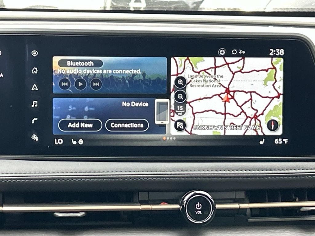 2025 Nissan ARIYA Engage+ - Photo 25