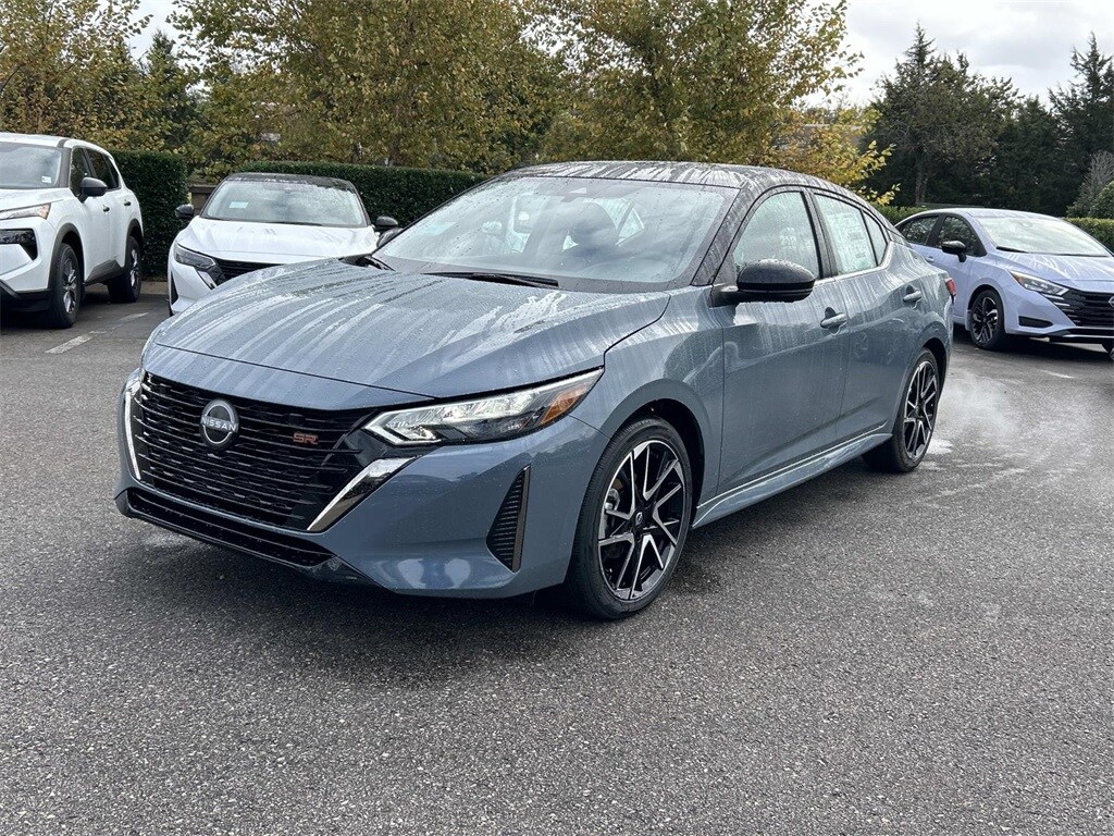 New 2025 Nissan Sentra SR Sedan