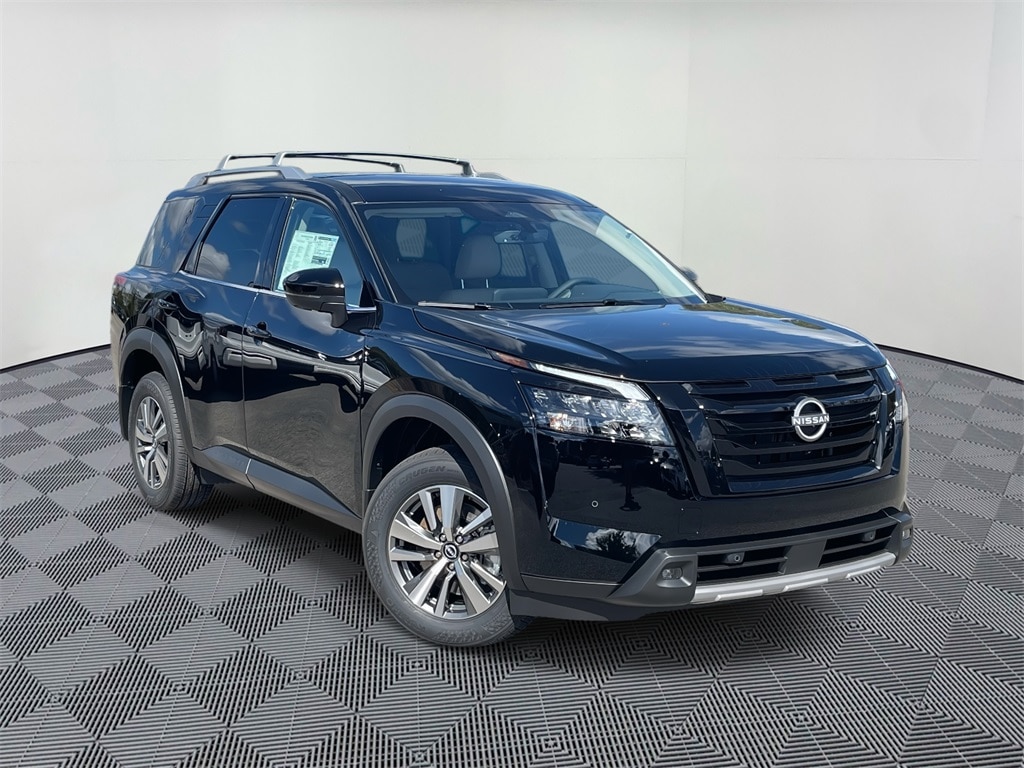New 2025 Nissan Pathfinder SL SUV
