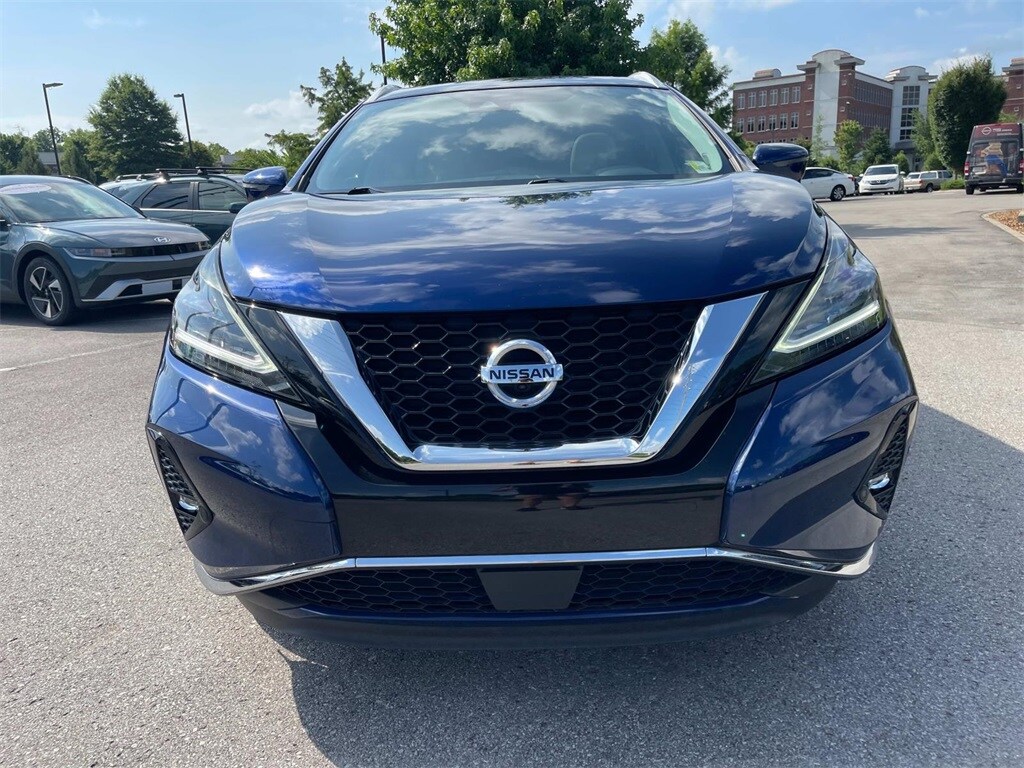 2021 Nissan Murano Platinum photo 2