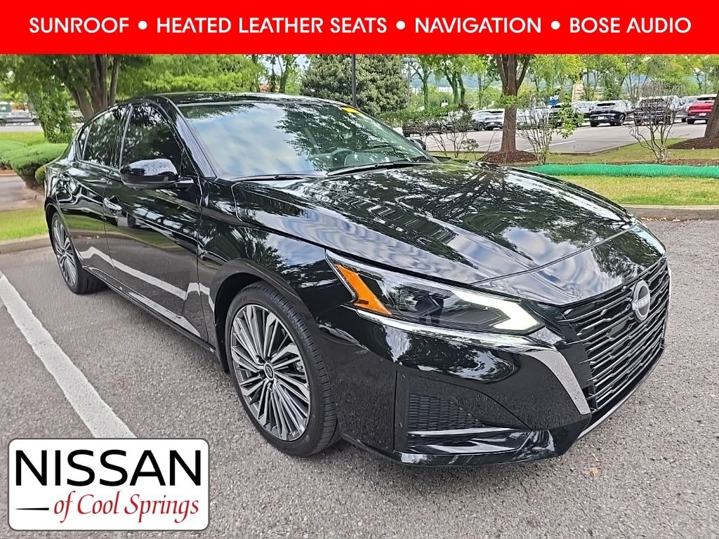 Used 2025 Nissan Altima SL Sedan