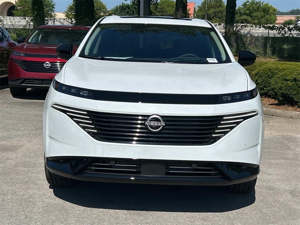 2025 Nissan Murano Platinum photo 2