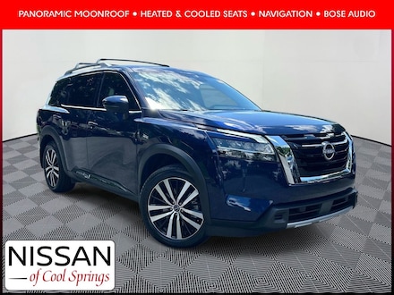 2023 Nissan Pathfinder Platinum SUV