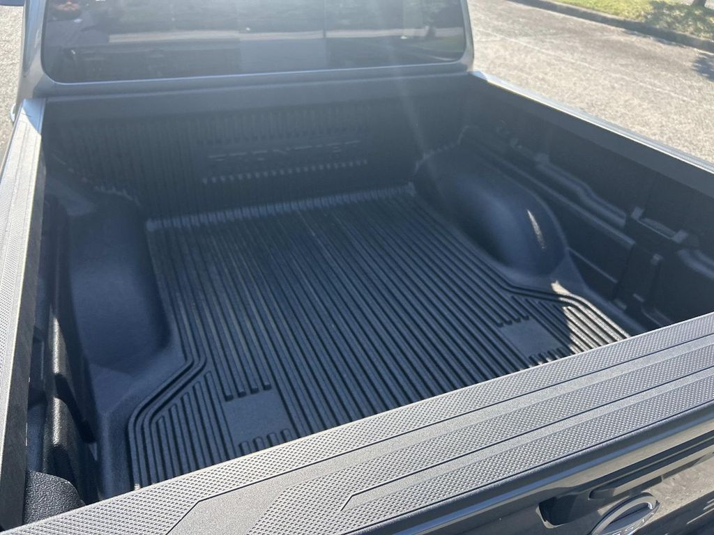 2026 Nissan Frontier SV - Photo 15
