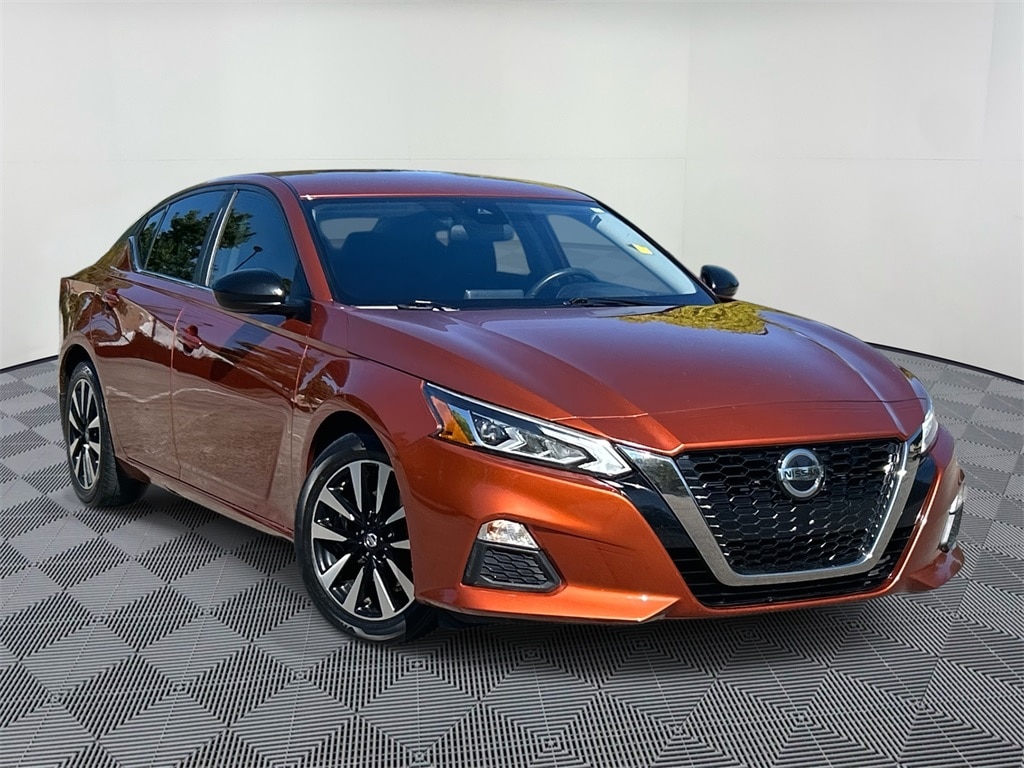 2020 Nissan Altima SR