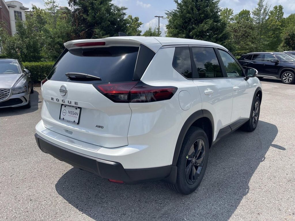 New 2026 Nissan Rogue SV SUV