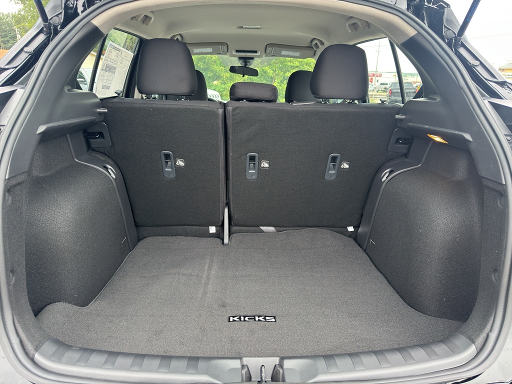 2025 Nissan KICKS PLAY Base - Photo 22