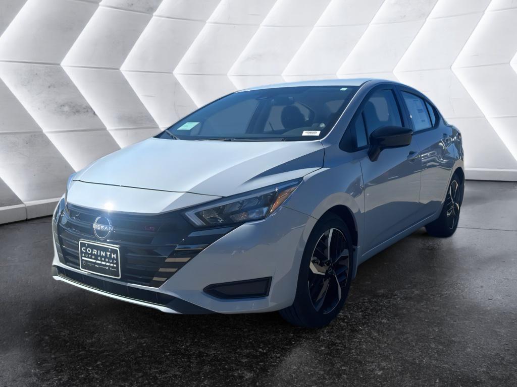 2025 Nissan Versa 1.6 SR photo 3