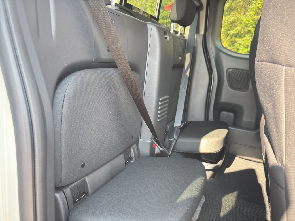 2026 Nissan Frontier S - Photo 17