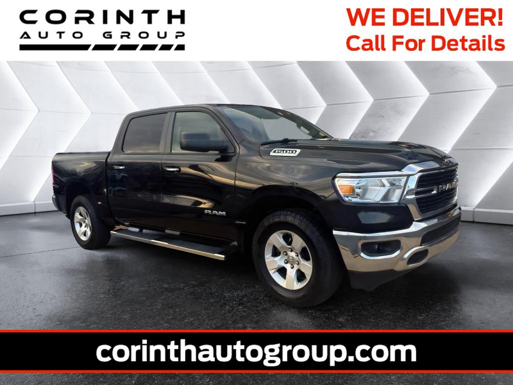 2020 RAM 1500 Big Horn/Lone Star 4x4 Crew Cab 5'7's photo
