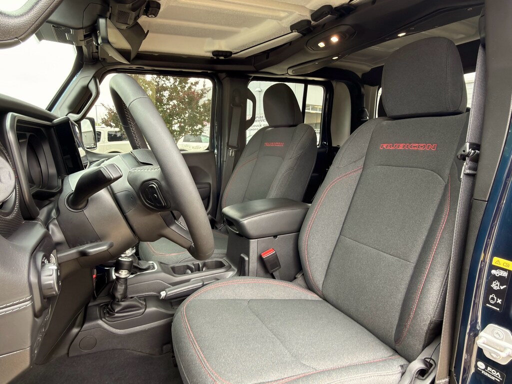 2025 Jeep Gladiator Rubicon - Photo 12
