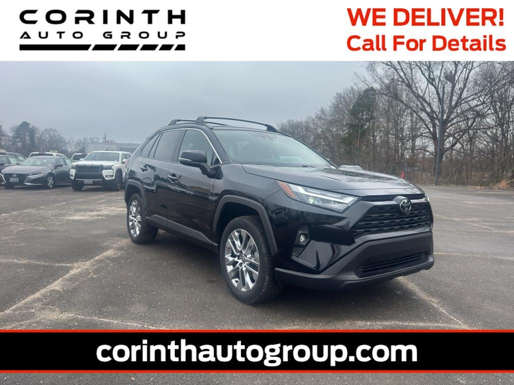 2023 Toyota RAV4 XLE Premium's photo