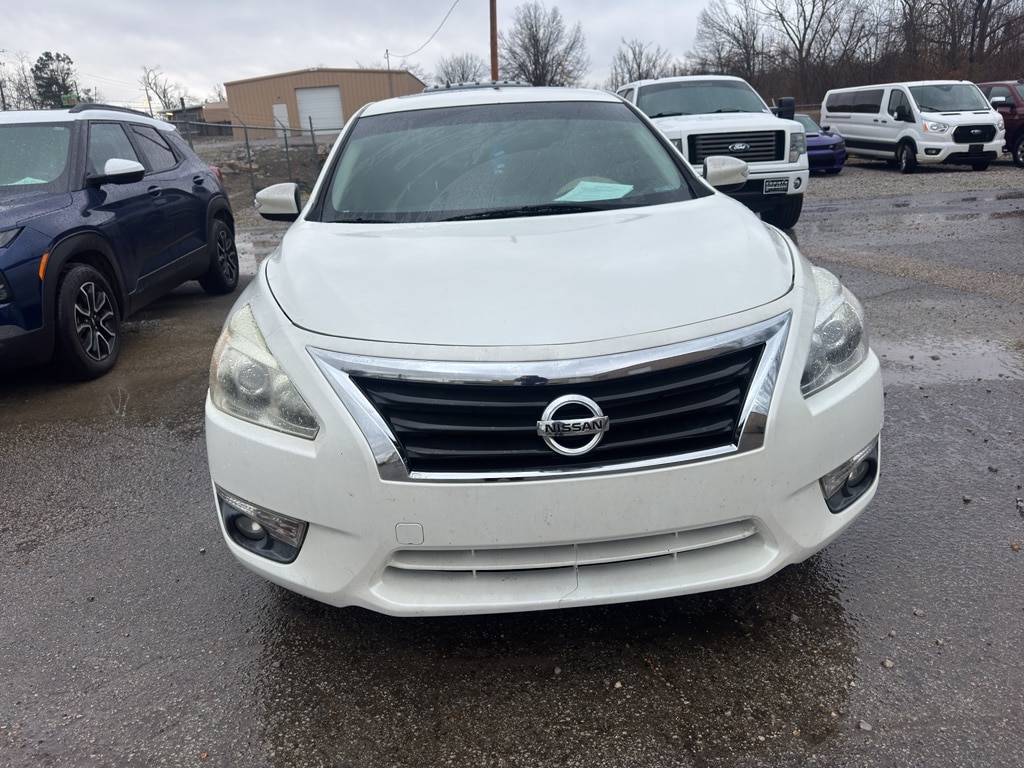 Used 2013 Nissan Altima 2.5 SL Sedan