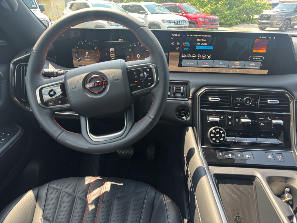 2025 Nissan Armada PRO-4X - Photo 13